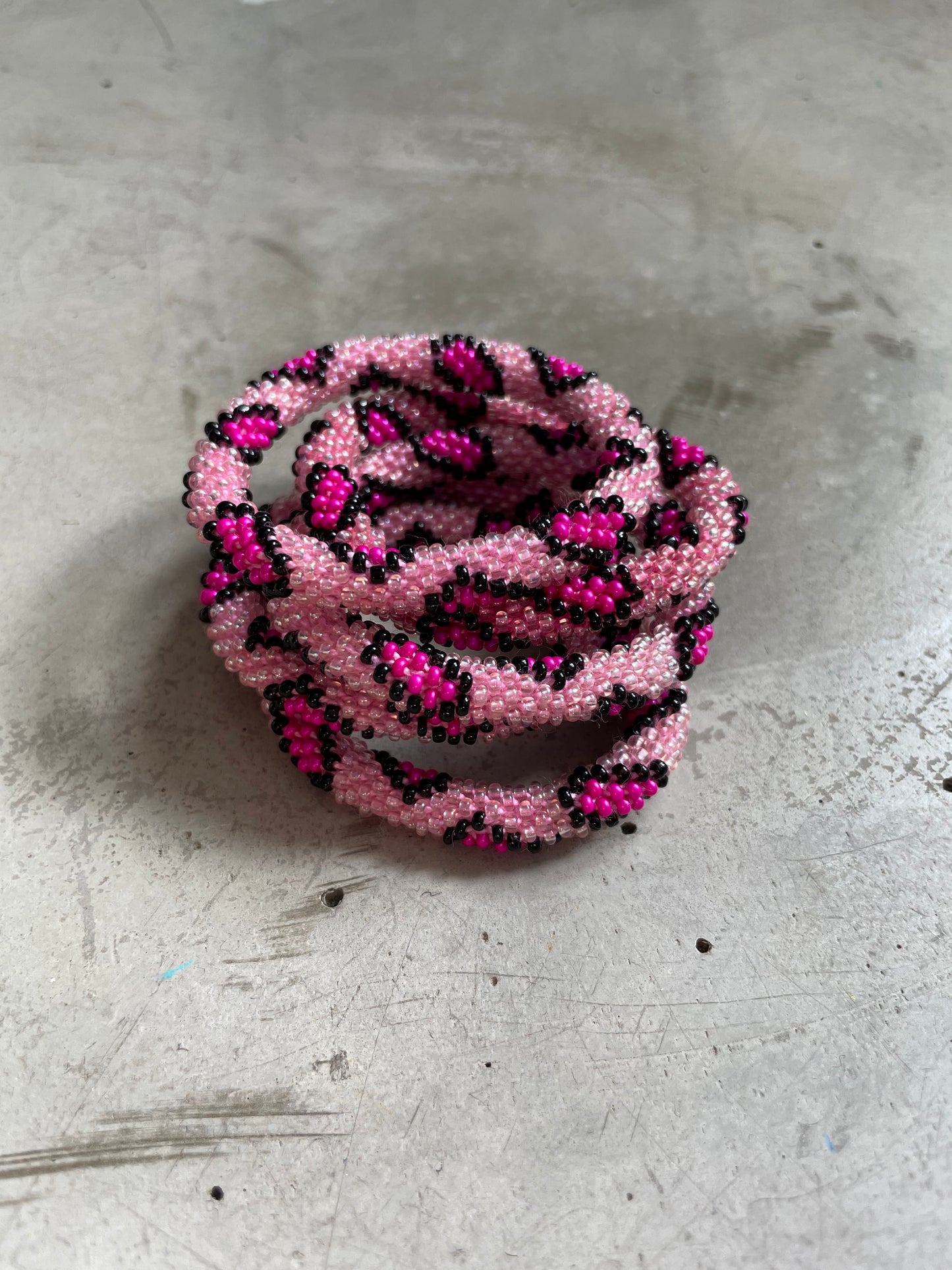 KIDS PINK LEO BRACELET