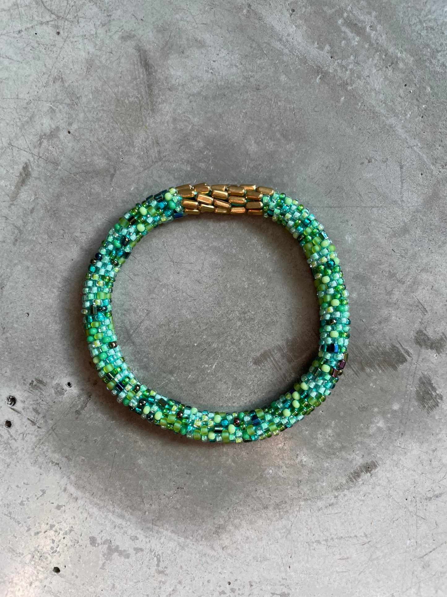 MIX GREEN GOLD PLATE BRACELET