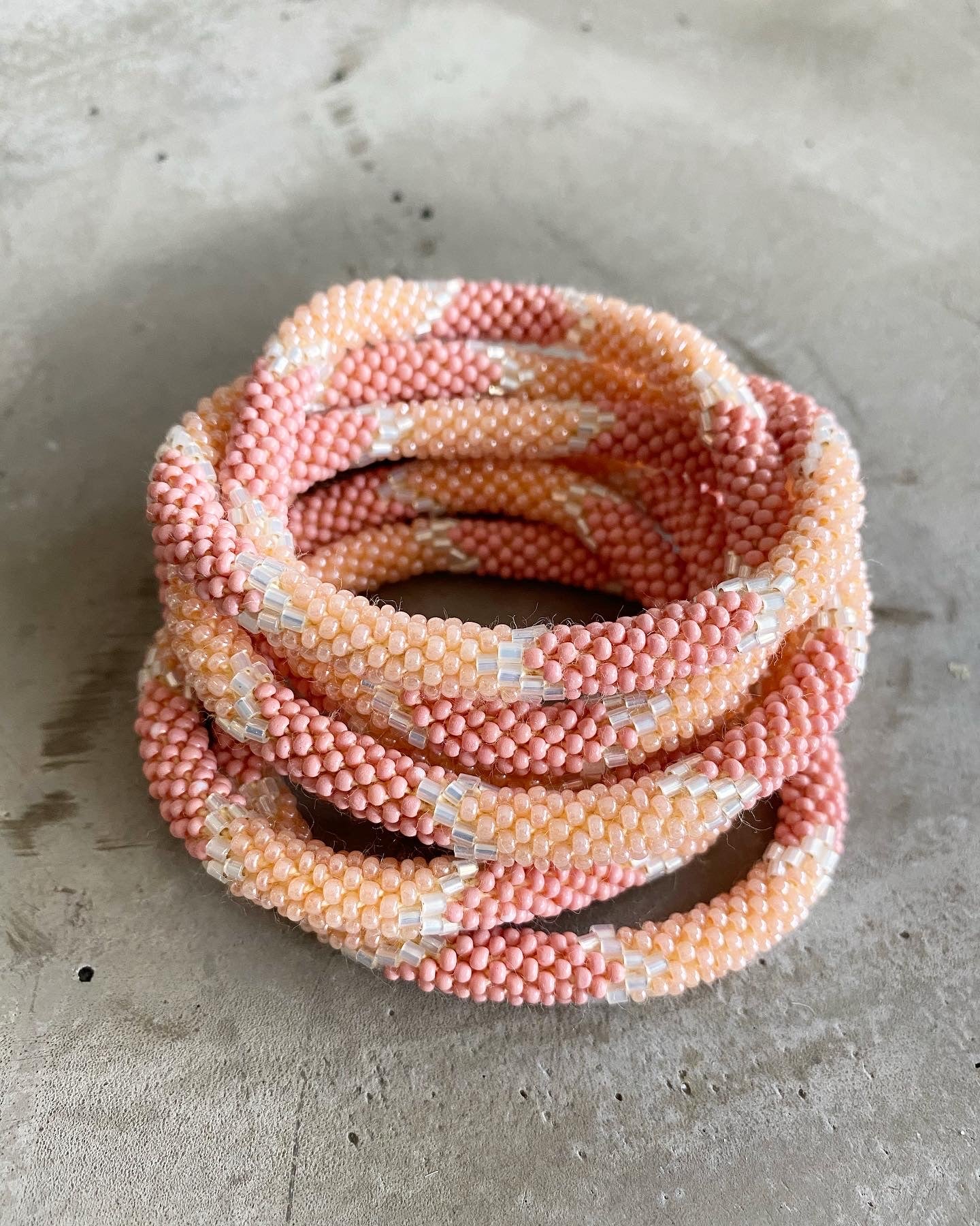 PINK CRAWING BRACELET