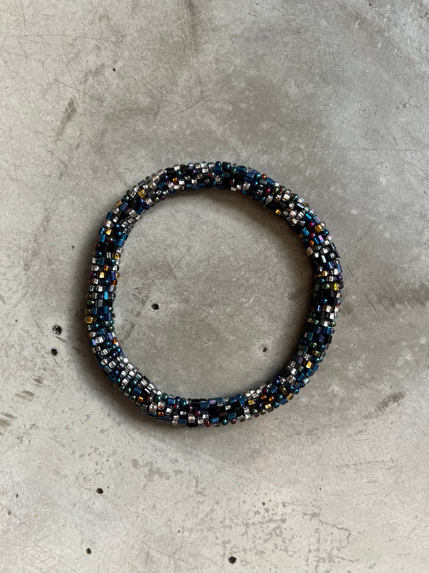 MIXED BLUE N BLACK BRACELET