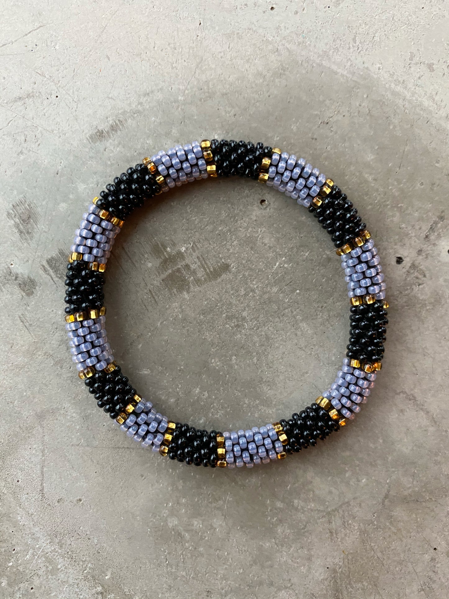 BLOCKING BLOCK BRACELET