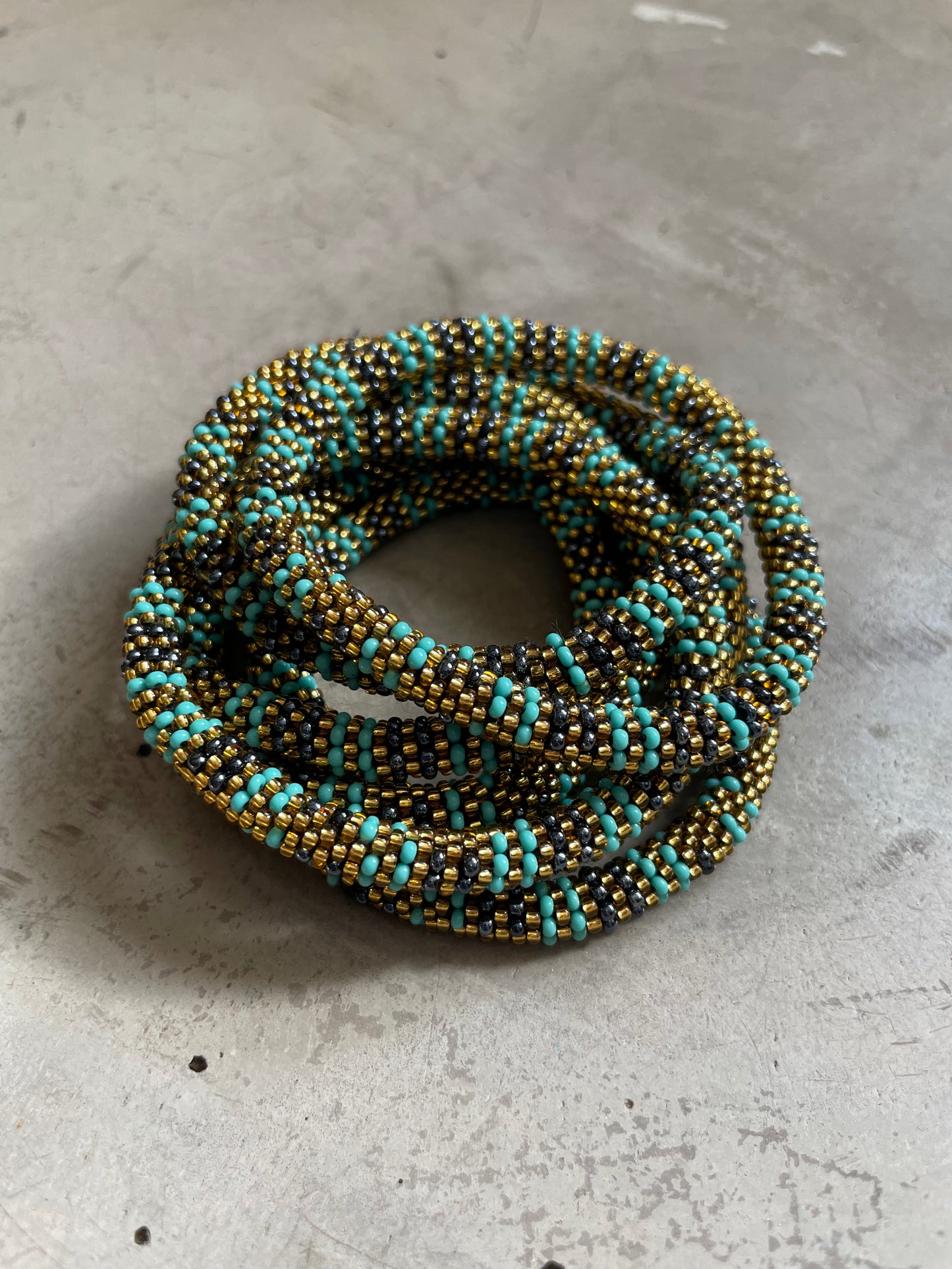 AUTUMN GREENS BRACELET