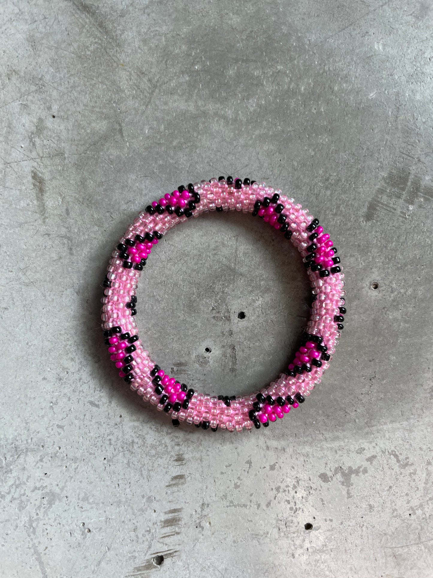 KIDS PINK LEO BRACELET