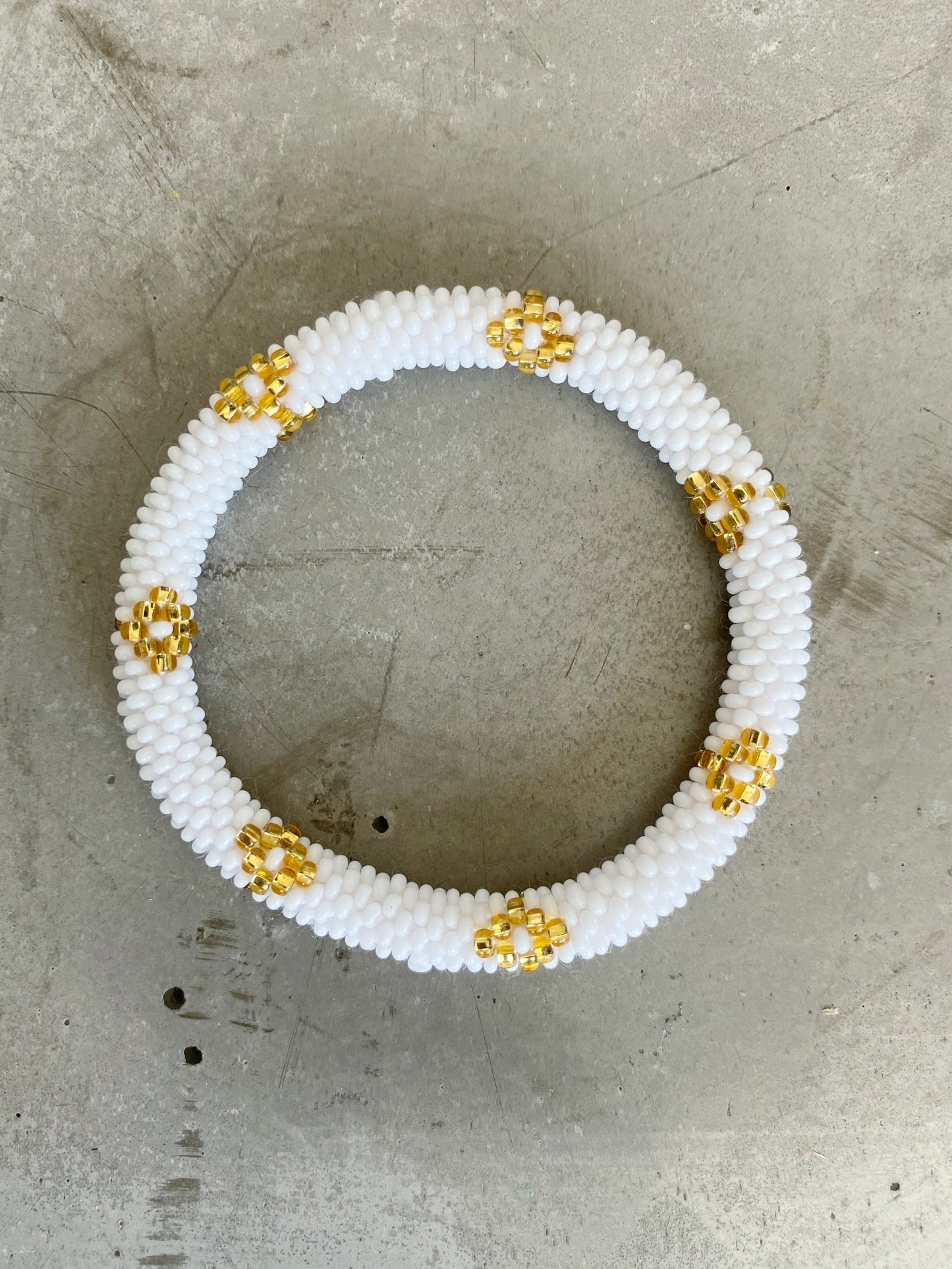 WHITE GOLD STAR BRACELET