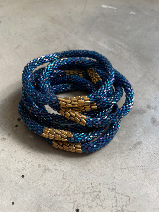 BLUE GOLD PLATE BRACELET