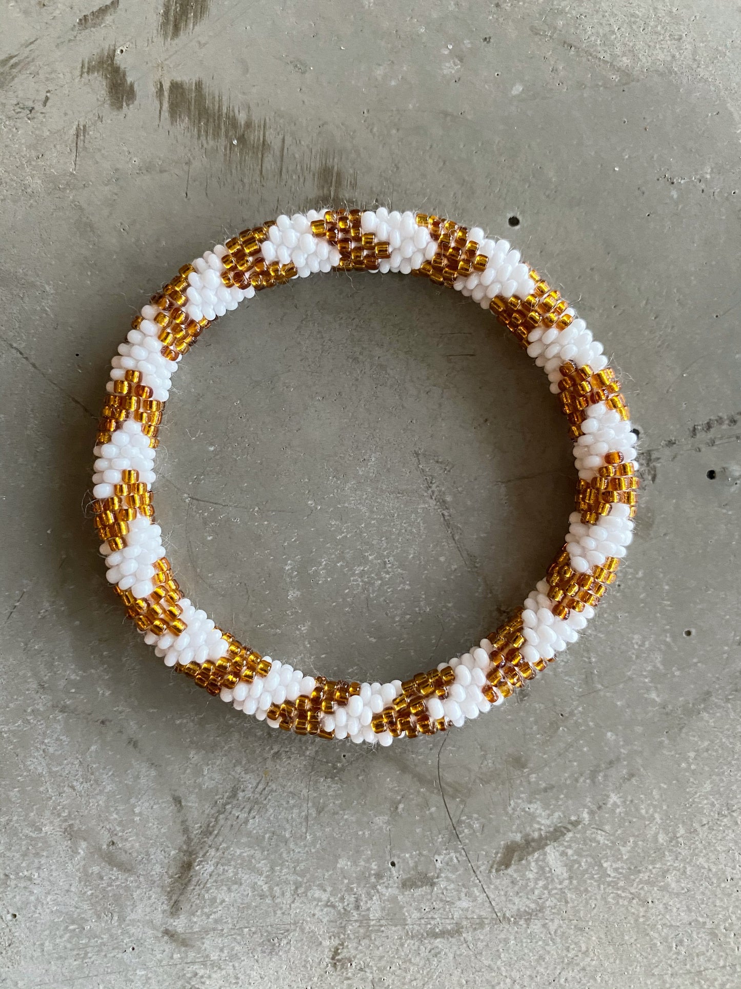 BRONZE WHITH RUNNER BRACELET