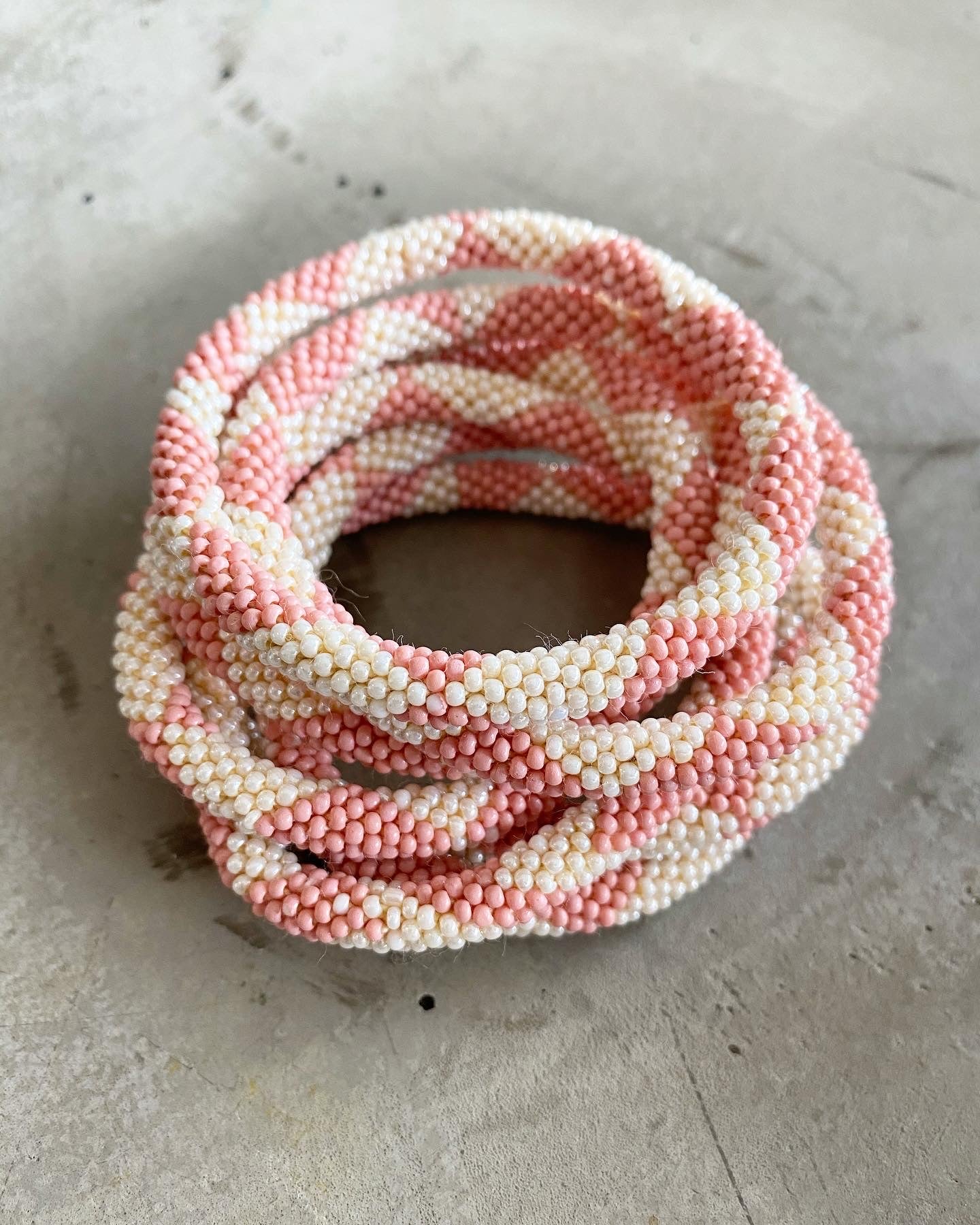 STRAWBERRY MILKSHAKE BRACELET