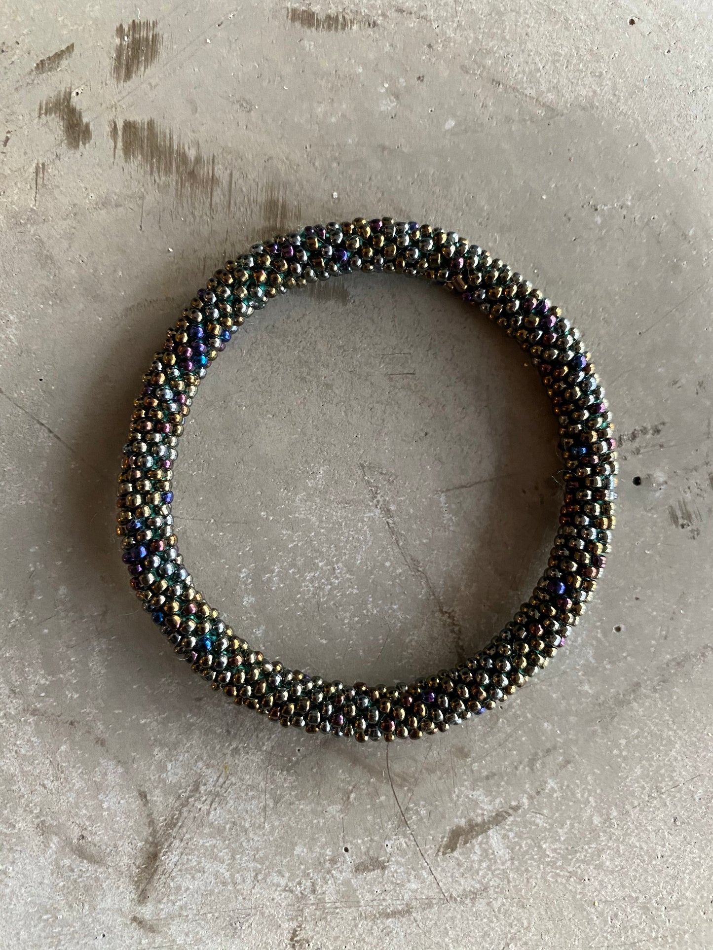 EARTH OILE BRACELET
